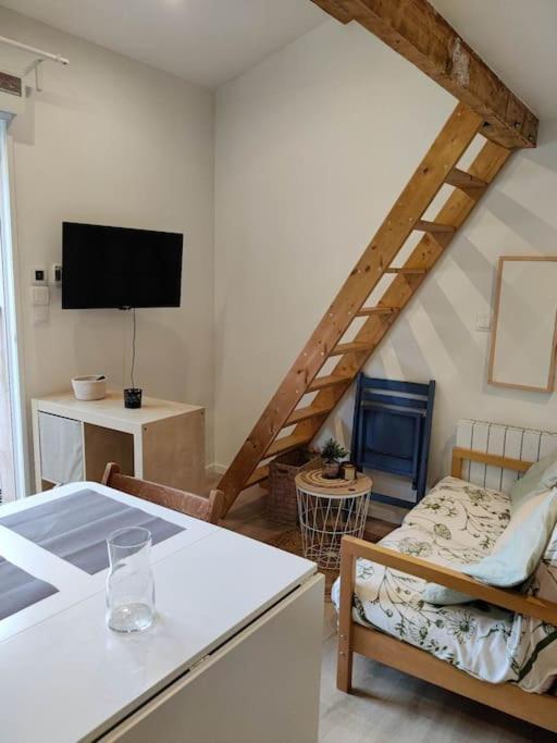 Studio Independant Saint-André-de-Sangonis Exteriör bild
